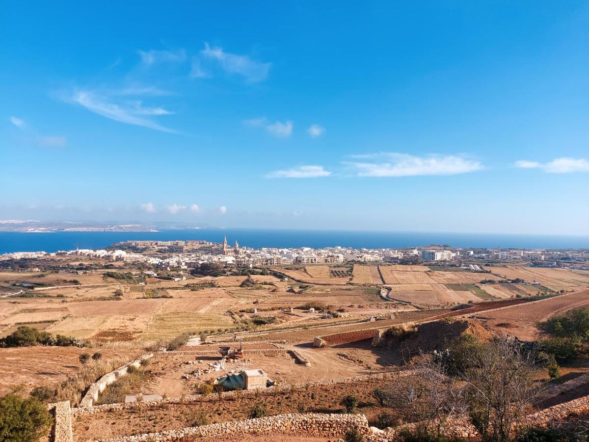 Haven Farmhouse B&B Għarb Exteriör bild