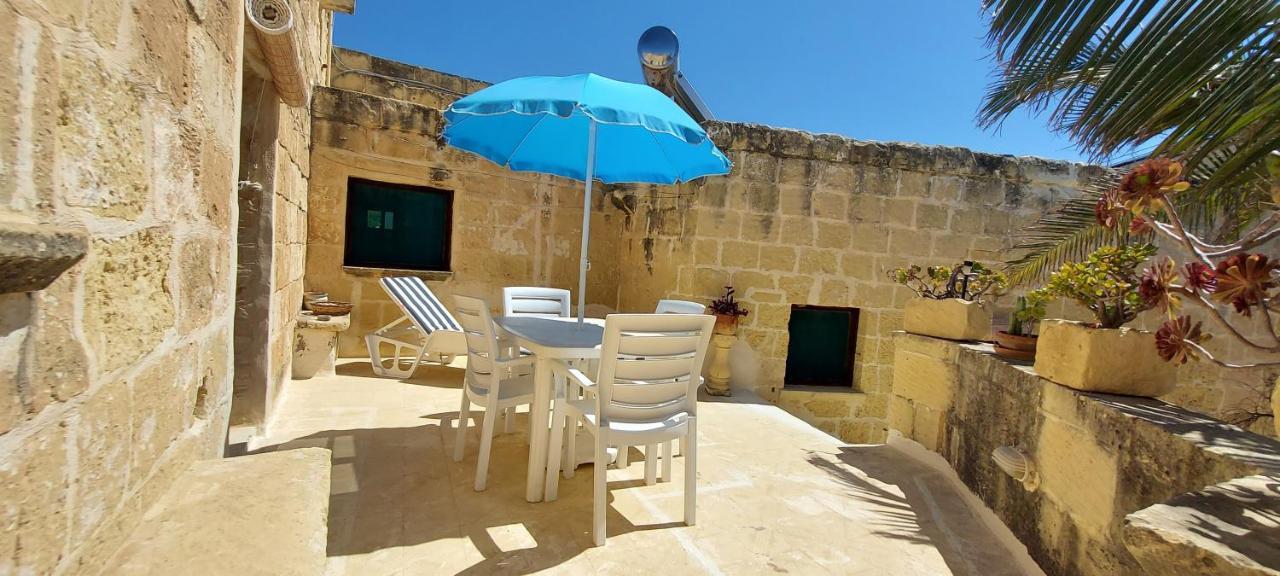 Haven Farmhouse B&B Għarb Exteriör bild