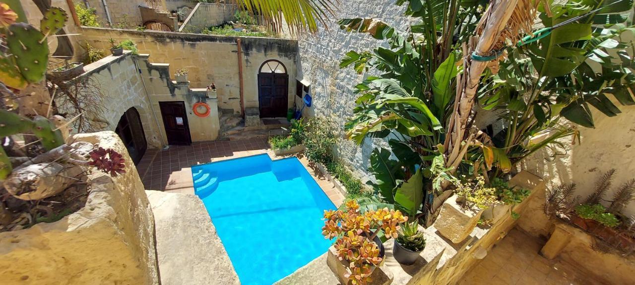 Haven Farmhouse B&B Għarb Exteriör bild