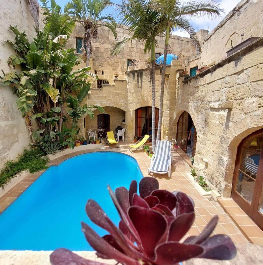 Haven Farmhouse B&B Għarb Exteriör bild