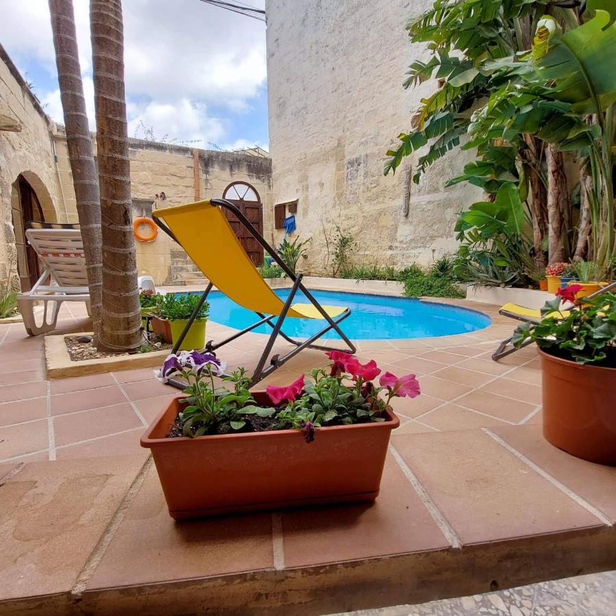 Haven Farmhouse B&B Għarb Exteriör bild