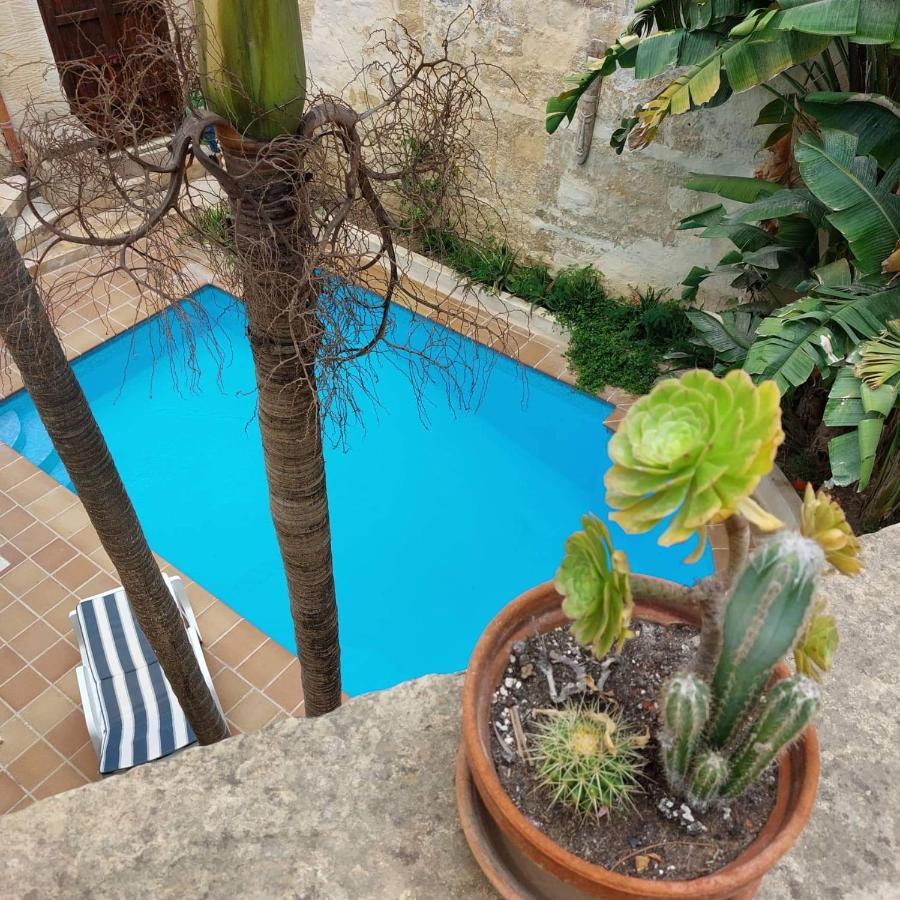 Haven Farmhouse B&B Għarb Exteriör bild